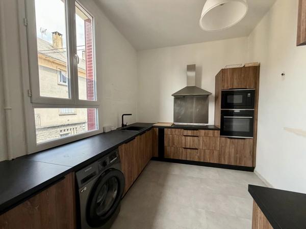Vente                                                      Appartement
                        
                     4 pièces                      91 m2                     à Brive-la-Gaillarde