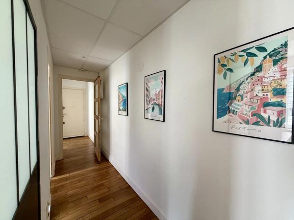 Vente                                                      Appartement
                        
                     4 pièces                      91 m2                     à Brive-la-Gaillarde
