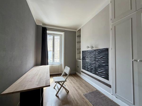 Vente                                                      Appartement
                        
                     4 pièces                      91 m2                     à Brive-la-Gaillarde