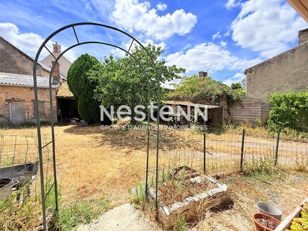 A vendre - Maison Doué En Anjou - 7 pièces - 126 m2 - D6073