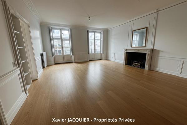 Appartement - 3 pièces - 90,4 m² - Graslin/Crébillon
