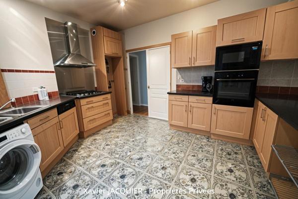 Appartement - 3 pièces - 90,4 m² - Graslin/Crébillon