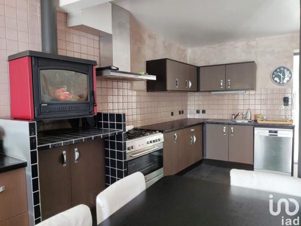 Maison 6 pièces de 266 m² à Rozay-en-Brie (77540)