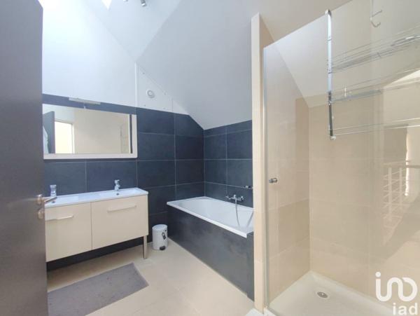 Maison 6 pièces de 266 m² à Rozay-en-Brie (77540)