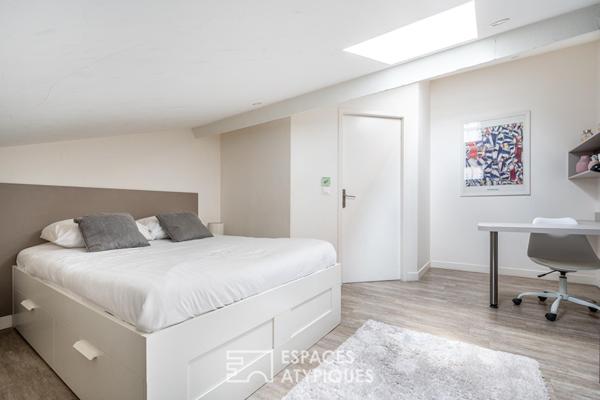 Très bel appartement en dernier étage au coeur des pentes de la Croix-Rousse
