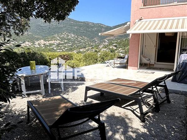 À vendre Appartement 3 pièces 49 m² - Cavalaire-sur-mer 83240