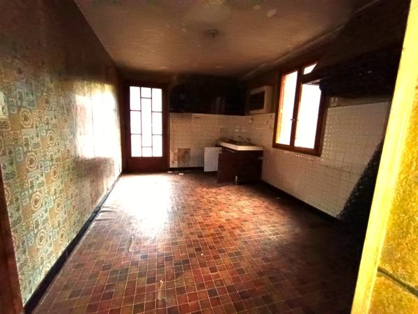 Immeuble 10 pièces - 130 m² Exclusivité efficity