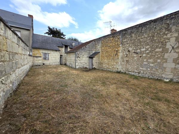 Maison ancienne de bourg à rénover intégralement !