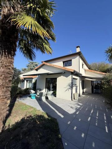 Achat - Maison Cholet 49300 6 pièces 164 m 2 573 m 2