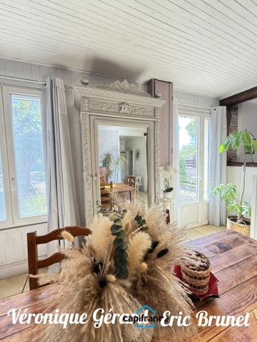 Maison de village en pierre de 126 M² plus un studio  de 37 M² pour une surface habitable totale d'environ 162 M²
