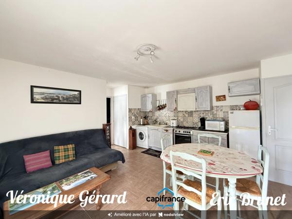 Maison de village en pierre de 126 M² plus un studio  de 37 M² pour une surface habitable totale d'environ 162 M²
