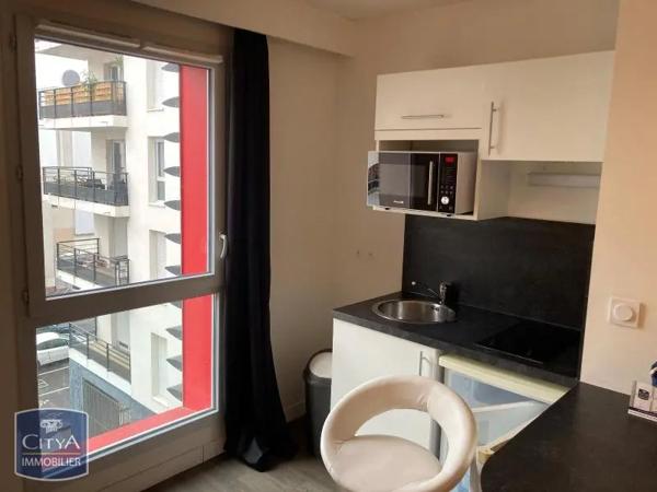 Appartement à louer 1 pièce 26.85m² Tours (37000)