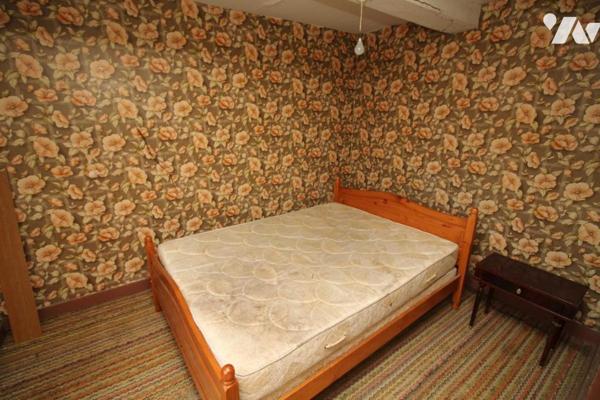 Ensemble immobilier à rénover.