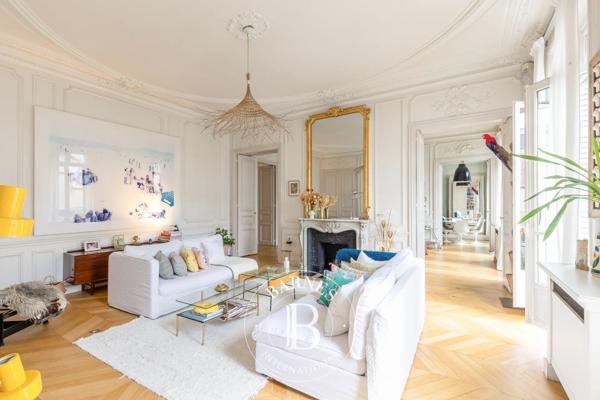 Paris 9ème, Appartement 4 Chambres -  182 m² à vendre