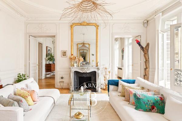 Paris 9ème, Appartement 4 Chambres -  182 m² à vendre