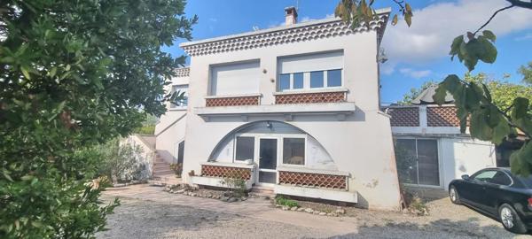 MAISON-COLOCATION-BUREAUX-COMMERCE-CABINETS LIBERAUX