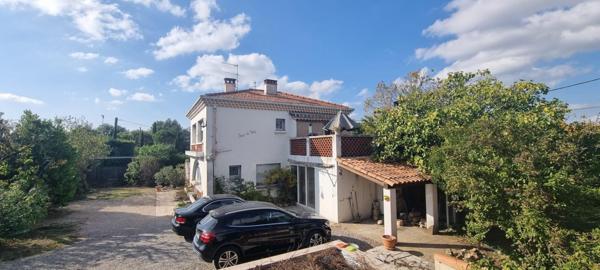 MAISON-COLOCATION-BUREAUX-COMMERCE-CABINETS LIBERAUX