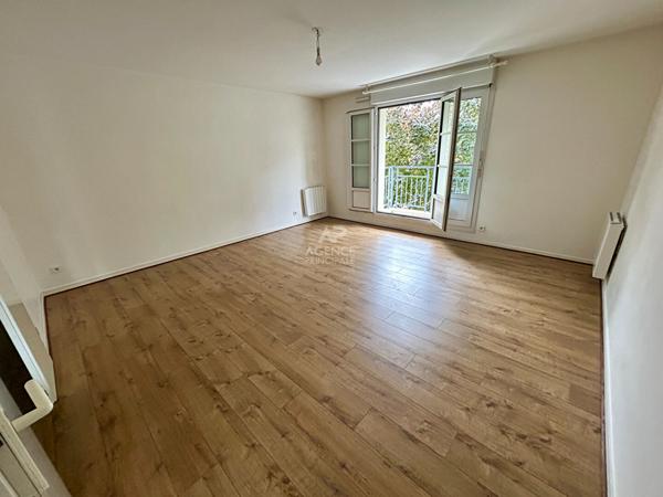 Appartement Poissy 3 pièce(s) 71m2 €324 000 ** - Référence 8916