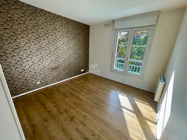 Appartement Poissy 3 pièce(s) 71m2 €324 000 ** - Référence 8916