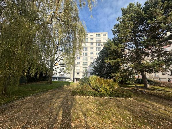 Appartement 4 pièces 86.86 m2