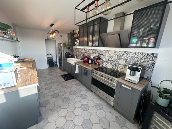 Appartement 4 pièces 86.86 m2