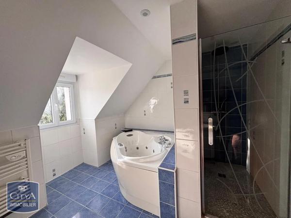 Maison à vendre 10 pièces 239.6m²