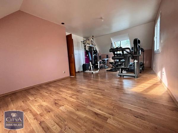 Maison à vendre 10 pièces 239.6m²