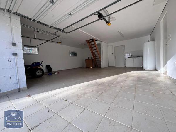 Maison à vendre 10 pièces 239.6m²