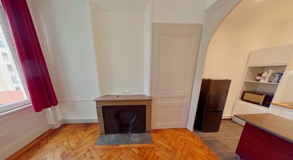 APPARTEMENT T2 A LOUER - LYON 3EME ARRONDISSEMENT Bonnel-Servient 37.93 m 2 778,71 € charges comprises par mois