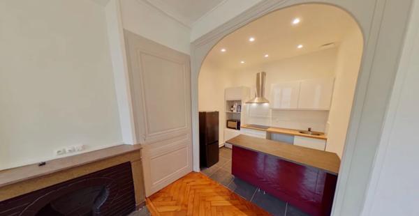 APPARTEMENT T2 A LOUER - LYON 3EME ARRONDISSEMENT Bonnel-Servient 37.93 m 2 778,71 € charges comprises par mois