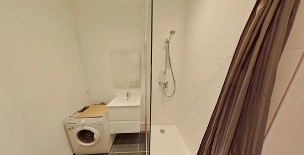 APPARTEMENT T2 A LOUER - LYON 3EME ARRONDISSEMENT Bonnel-Servient 37.93 m 2 778,71 € charges comprises par mois