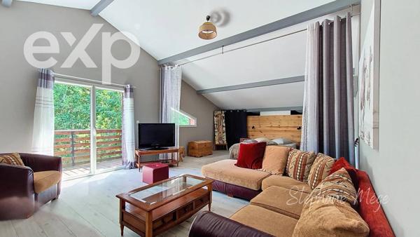 PROPRIÉTÉ AU BORD DU LAC DE BISCAROSSE