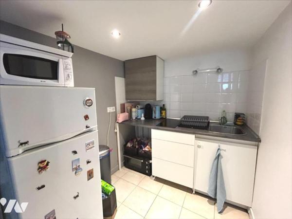 HYPER CENTRE – RUE DE L’ÉTAPE – 3 PIÈCES – DUPLEX DE 36,90 M²