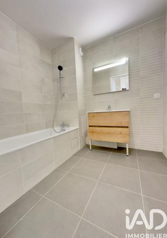 Appartement à vendre 4 pièces 96 m² Le Plessis-Robinson