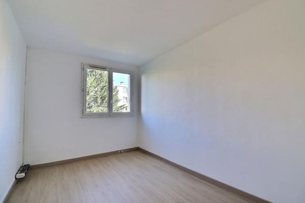 Appartement  4 pieces Taverny + cave + place de parking