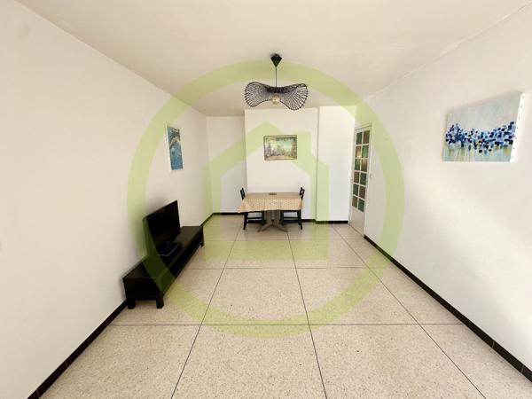 Appartement à SAINT MANDRIER SUR MER (83430)