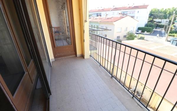 Vente Appartement P4 Spacieux T4 avec terrasse - garage Perpignan   