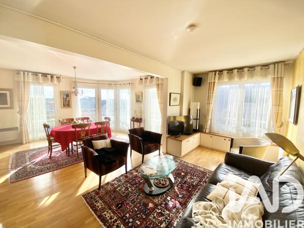 Appartement à vendre 5 pièces 122 m² Suresnes