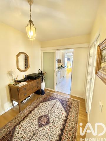 Appartement à vendre 5 pièces 122 m² Suresnes