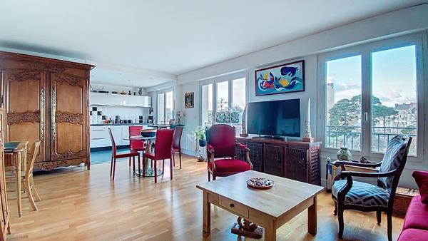 EXCLUSIVITÉ NANTES - CENTRE VILLE / Appartement 3 pièces 78m², ascenseur, place de stationnement sécuriséé, cave
