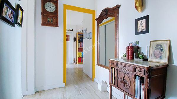 EXCLUSIVITÉ NANTES - CENTRE VILLE / Appartement 3 pièces 78m², ascenseur, place de stationnement sécuriséé, cave