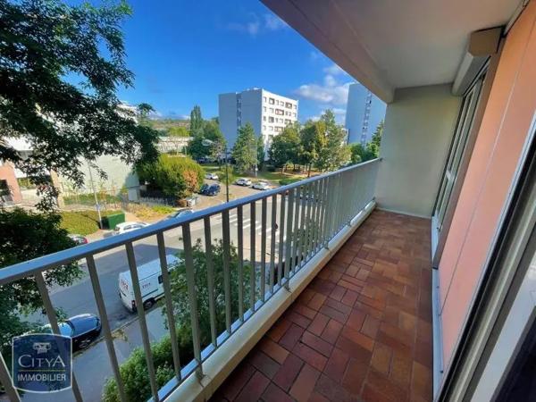 Appartement à louer 3 pièces 69m² Dijon (21000)