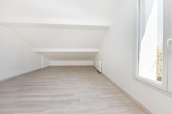 Maison Vaires Sur Marne 2 pièce(s) 55 m2