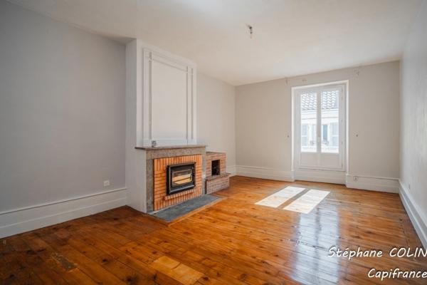 Appartement à vendre 4 pièces + parkingTULLINS (38)