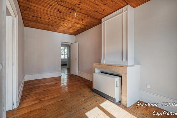 Appartement à vendre 4 pièces + parkingTULLINS (38)