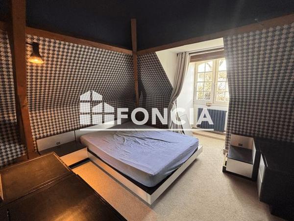 À vendre Maison 8 pièces 229 m² - Niort 79000