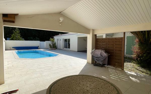 Maison à vendre    5 pièces •  Dolus-d'Oléron