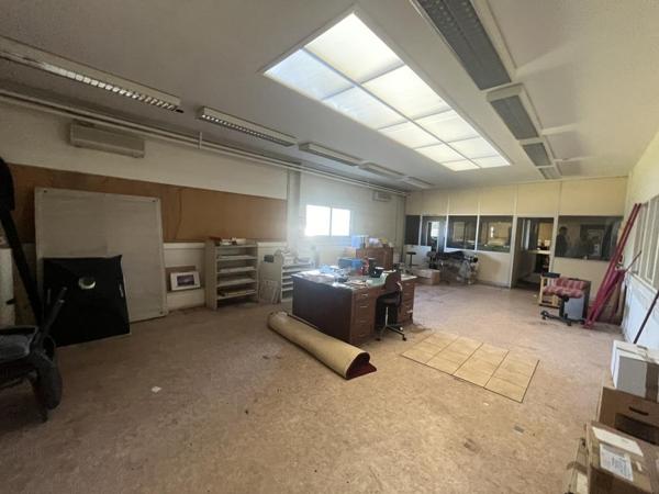 Dépôt de 547 m² modulables