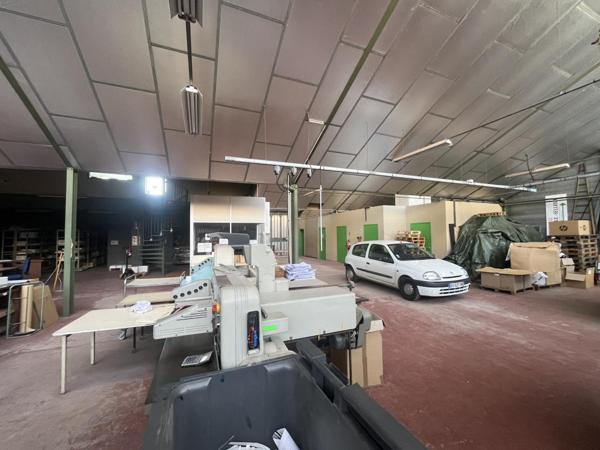 Dépôt de 547 m² modulables