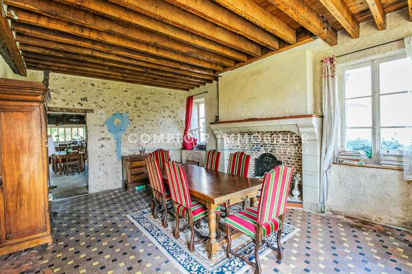Maison de village 5 pièce(s) 4 chambre(s) 390 m²